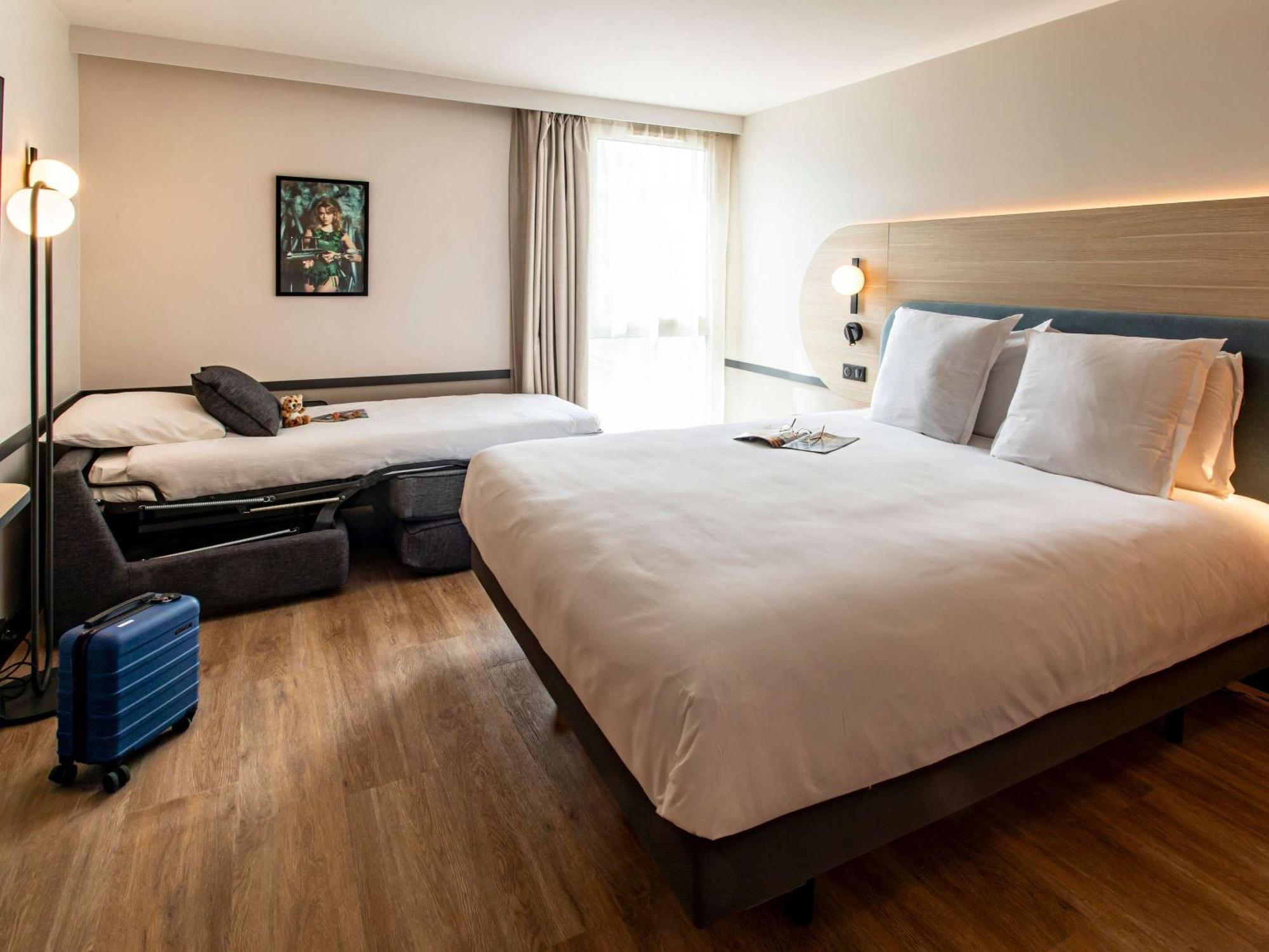 Hotel Mercure De France 4*
