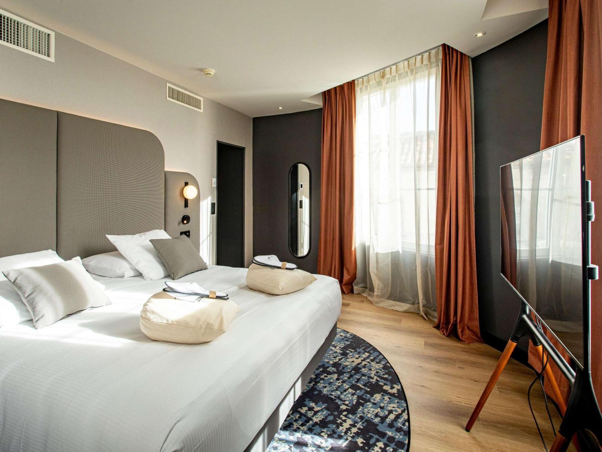 Hotel Mercure De France 4*